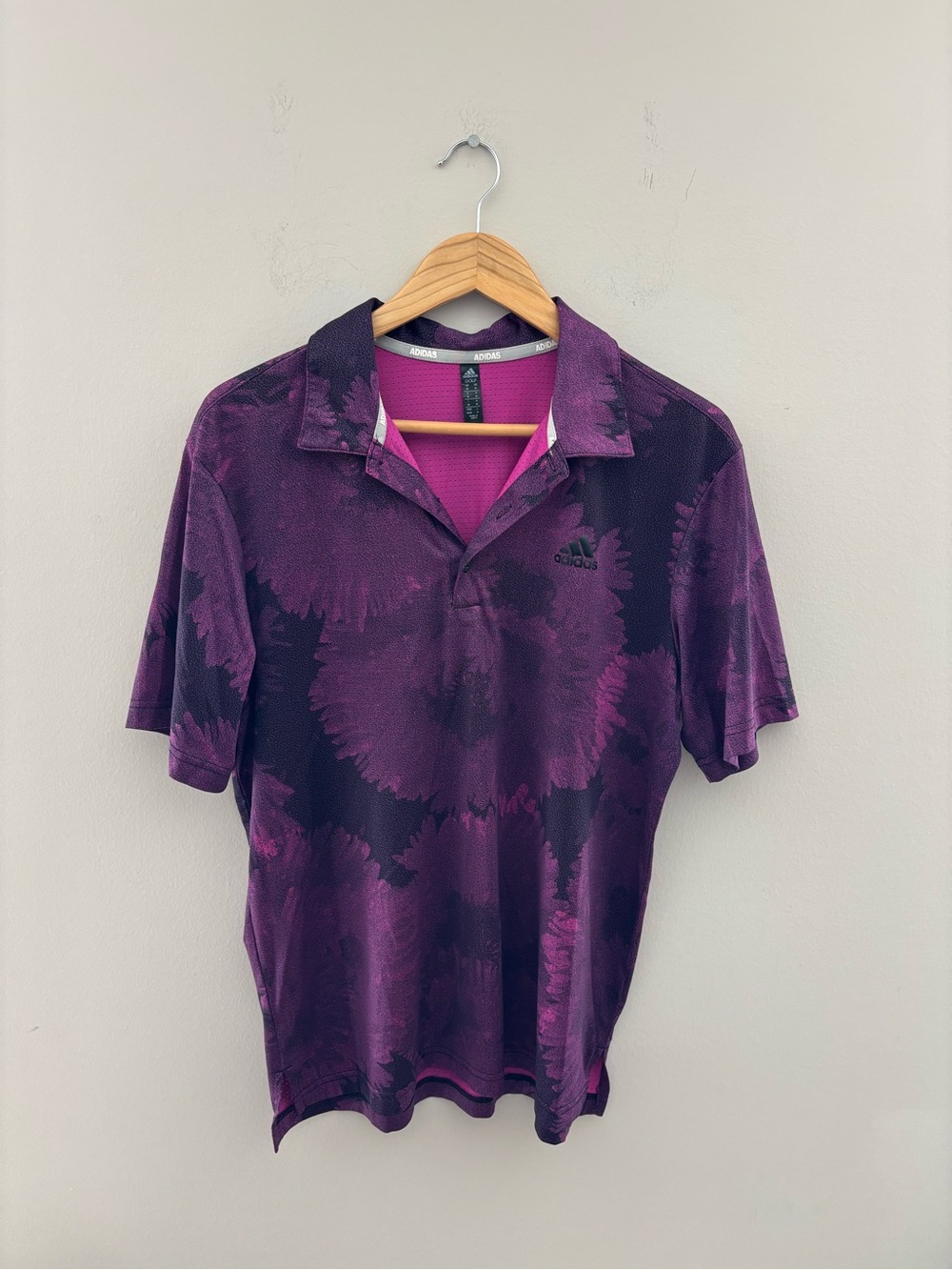 adidas Golf Purple Tie Dye Polo Shirt Men's Size M Performance Golf Polo